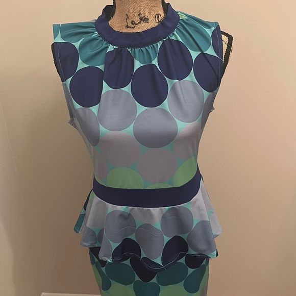 NWT Tracy Goshian Dress‼️ - Picture 1 of 11